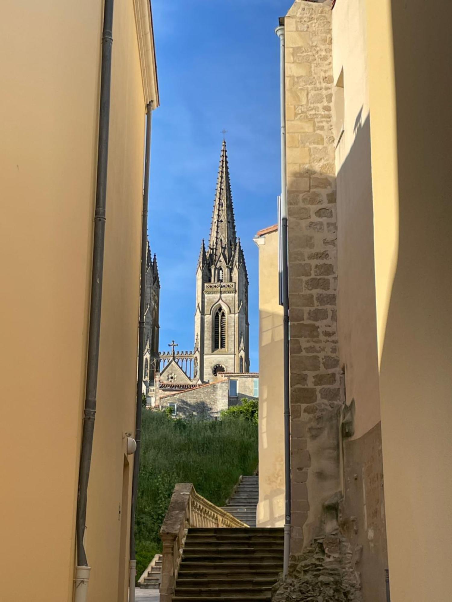 Appartamento Chez Jean-Yves Et Zoe - La Boheme - Au Calme, Tres Propre, Proche Parkings Niort Esterno foto